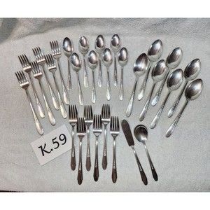 K.059- Gardenia flatware by Wm Rogers & Son, 29 pieces, used good/fair condition